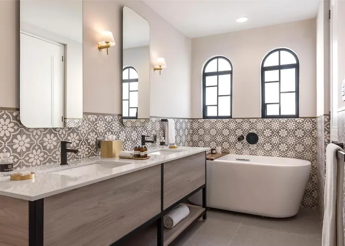 Casa Cleo By Viadora Hotel *
